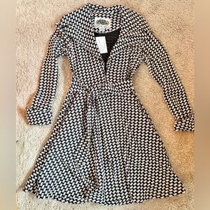 Effie’s Heart Lafitte Black and White Houndstooth Coat Rare
